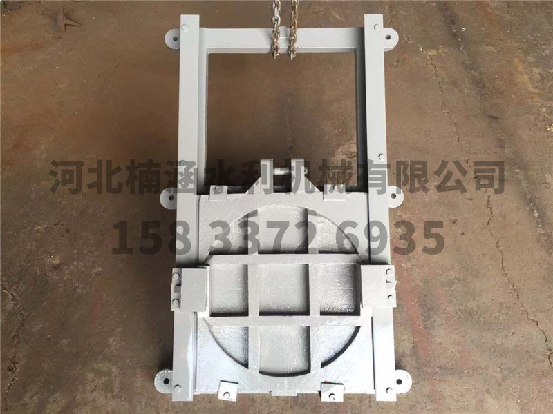 斜拉鑄鐵閘門(mén)